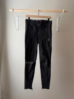 SPANX Distressed Pull On Ankle Skinny Jeans
